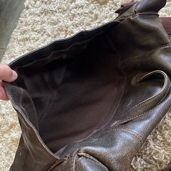 Black Rivet Leather Cross Body Messenger Laptop Bag Distressed Adjustable Strap - Picture 8 of 16